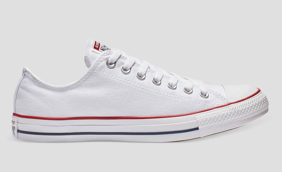 Unisex Converse Chuck Taylor All Star Classic Colour Low Top White